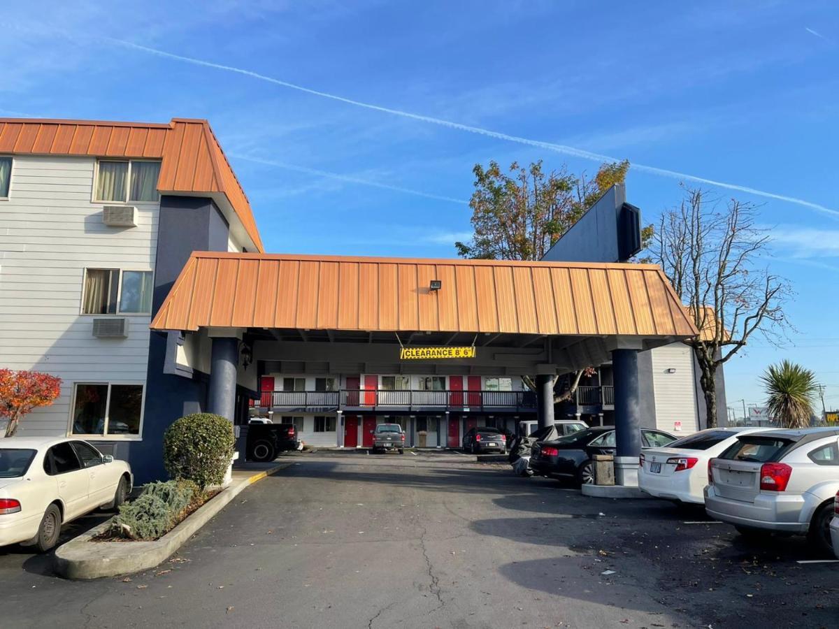 Portland Inn Bagian luar foto
